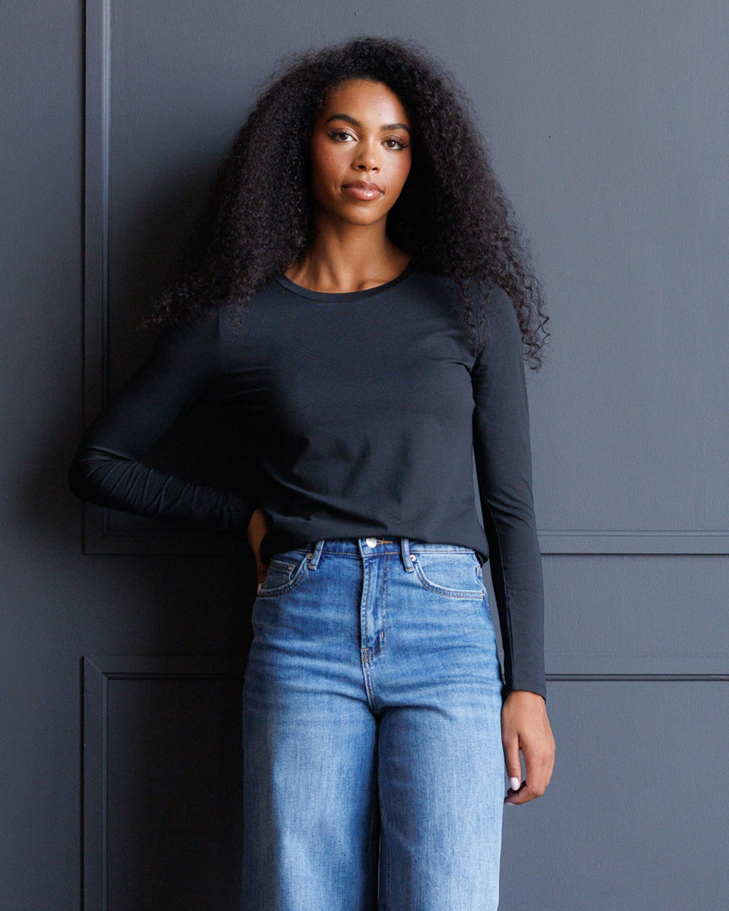 Essential Long Sleeve Tee