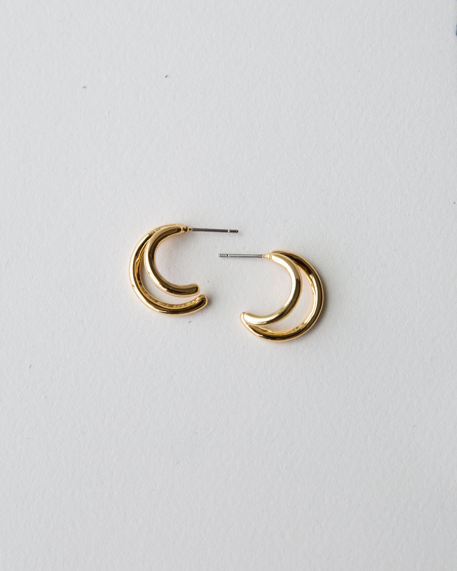 Double Hoop Earrings Secondary image