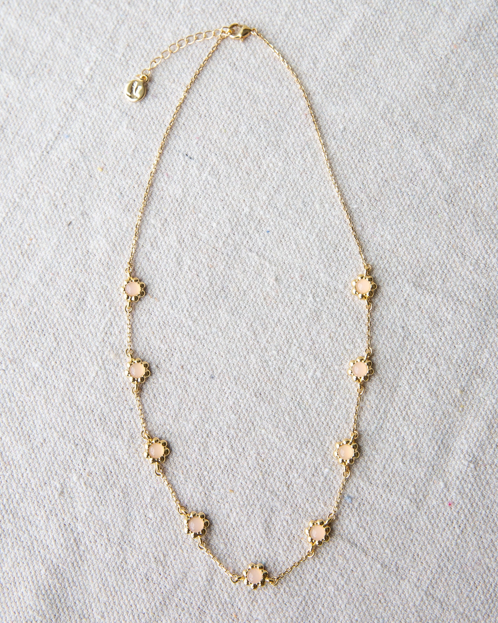 Mini Flower Necklace Main image
