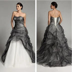 customized Black and White Wedding Dresses Gothic Vintage Ruffles Bridal Gowns Pleats Retro Vestidos de Novia gelinlik marria