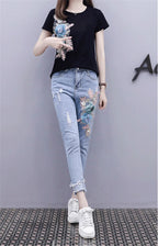 One-Piece/Set 2025 & 2026 Summer New Women Denim Pants Beaded Embroidery Short-Sleeved + Small Feet Hole Jeans Female Two-Piece Suit425