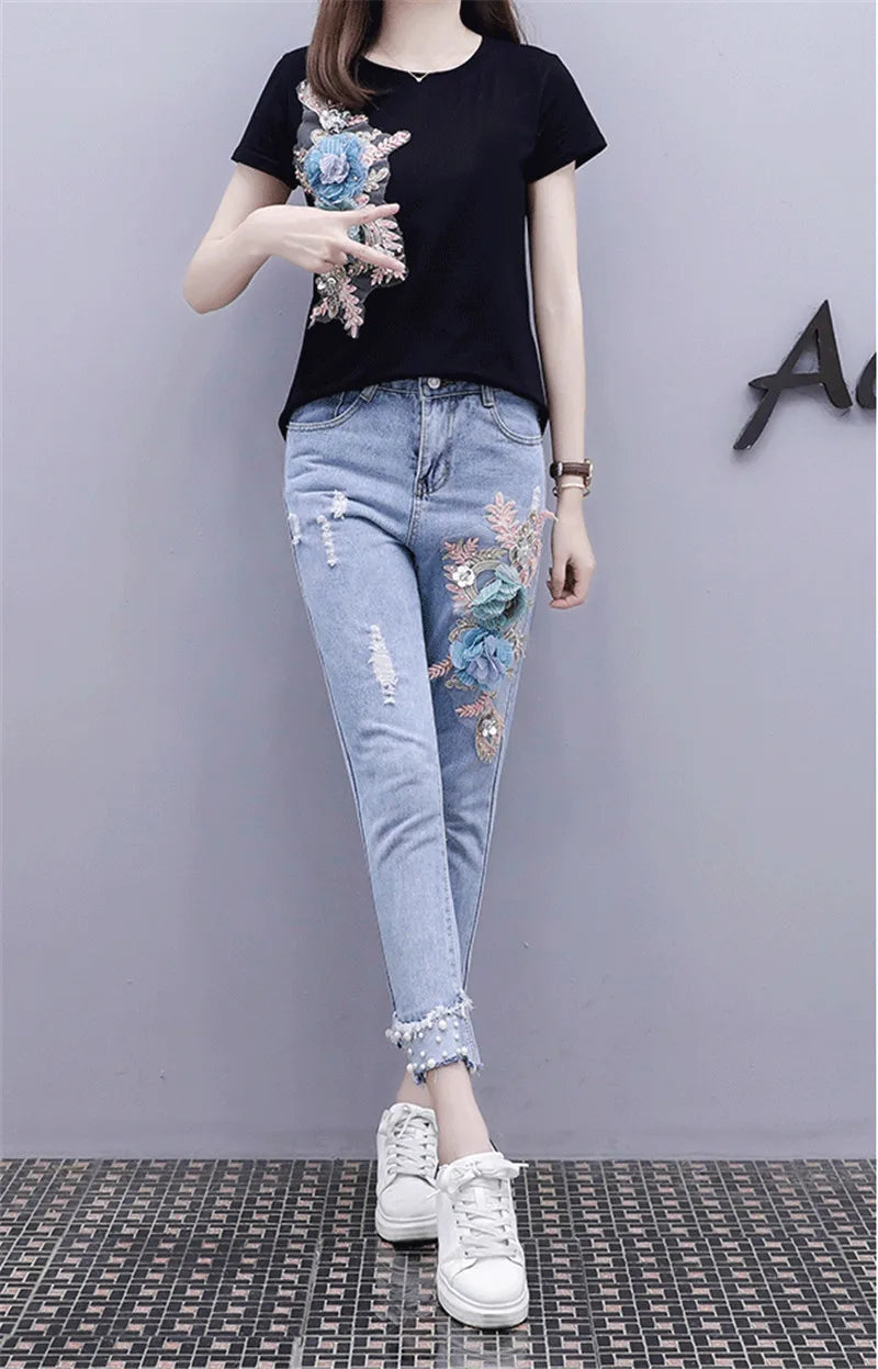 One-Piece/Set 2025 & 2026 Summer New Women Denim Pants Beaded Embroidery Short-Sleeved + Small Feet Hole Jeans Female Two-Piece Suit425