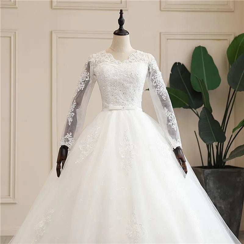Wedding Dress 2026 The Elegant Half Sleeve Sexy V-neck Court Train Ball Gown Princess Vintage Lace Wedding Dresses Plus Szie