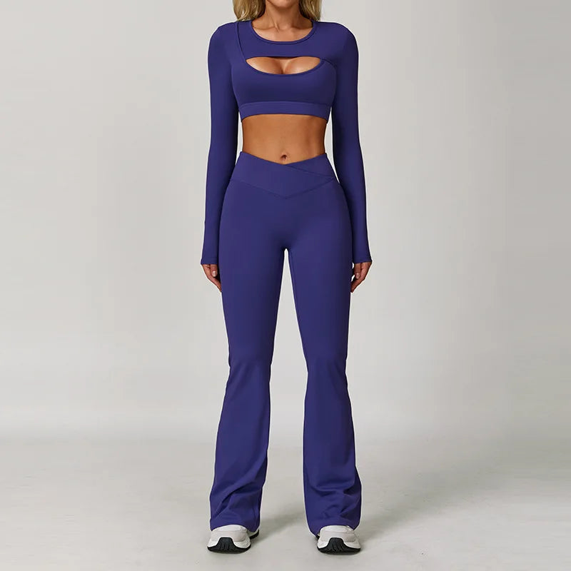 4-Piece Activewear Set – Long Sleeve Crop Top & Flare Pants Secondary image