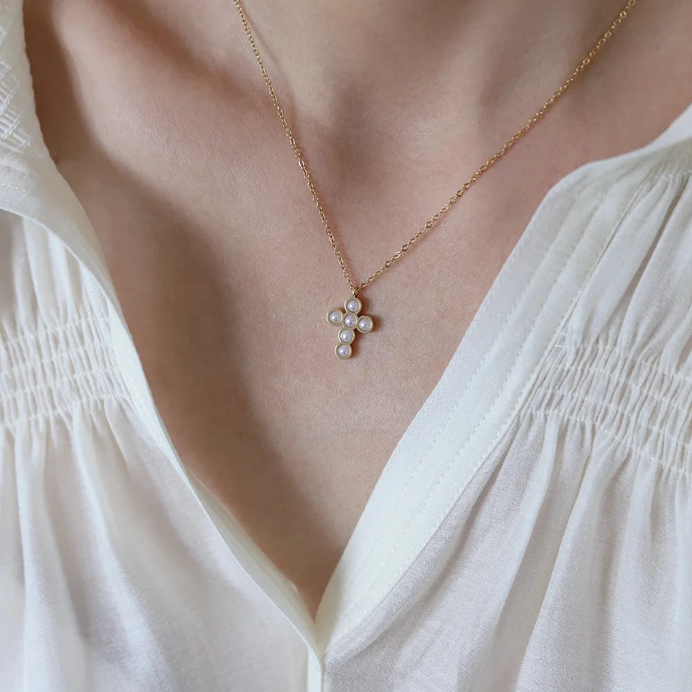 Collier Femme Moge Jewelry Small Pearl Bead Inlay 18K Gold Plated Stainless Steel Pearl Cross Necklace for Girls Secondary image