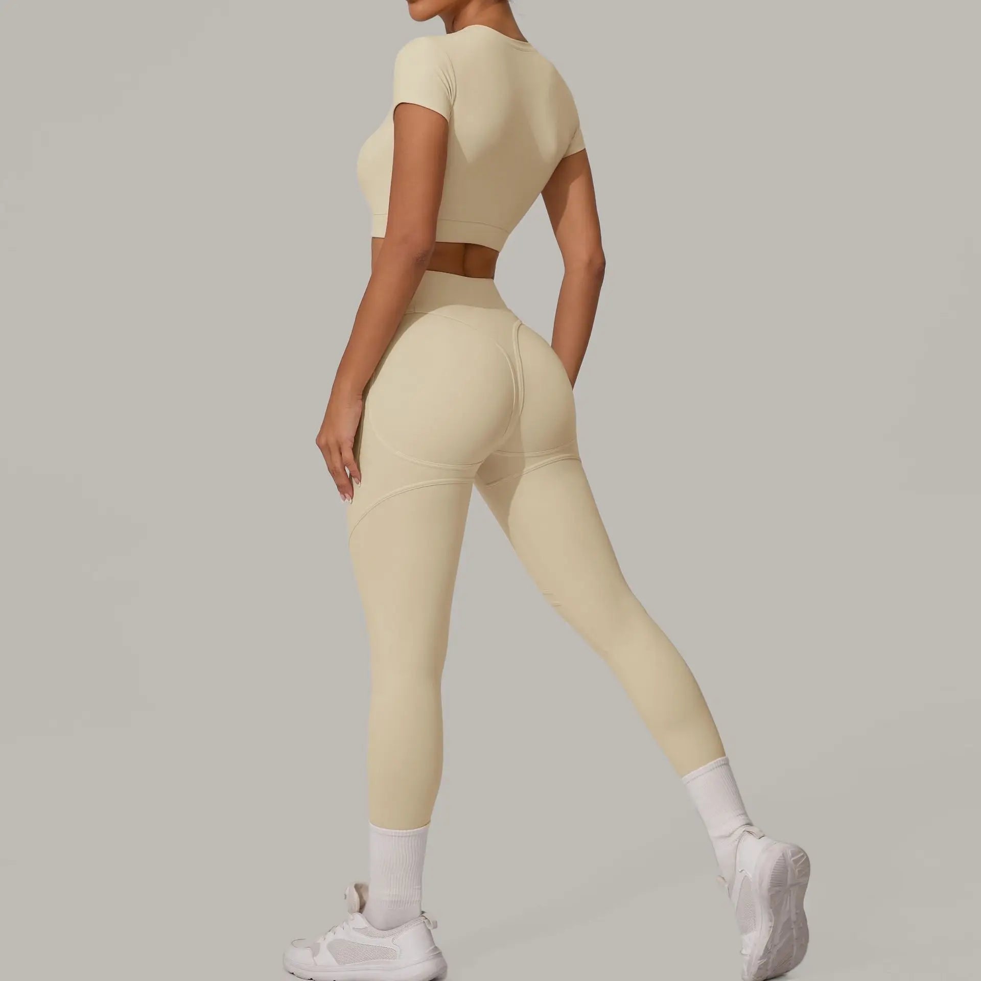 New Style Women Quick-drying Yoga Set High-waisted Butt-lifting Leggings Tight-fitting Top for Running Exercise Fitness Training