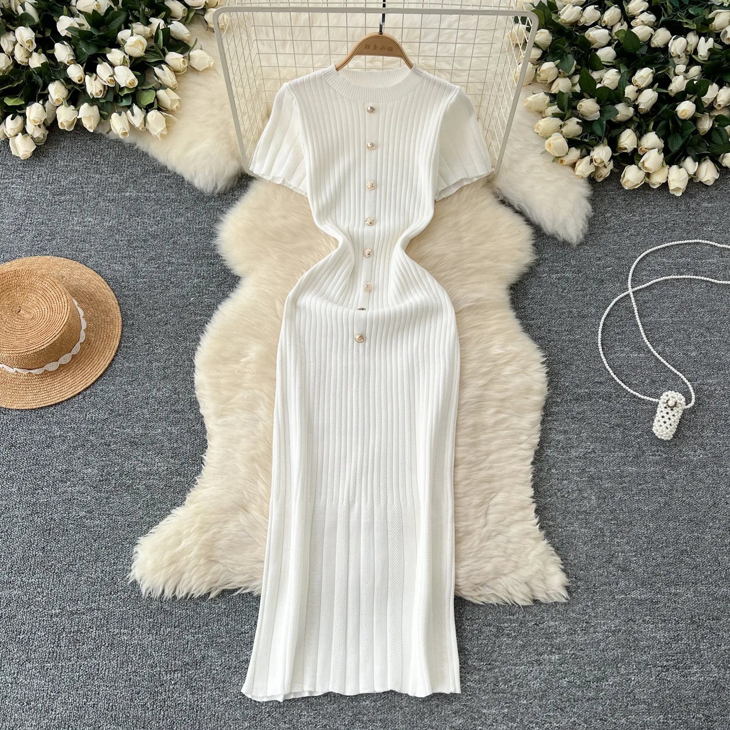 2026 Temperament Women Knitted New Style High-grade Round Neck Single-breasted Short-sleeved Slim Fit French Bodycon Dress Secondary image