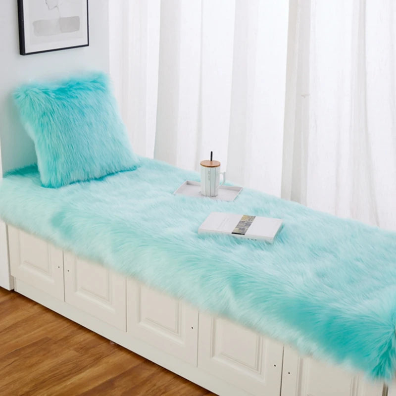 Luxury Imitation Fur Cushion Plush Sofa Carpet Faux Fur Sheepskin Rug Balcony Bay Window Mat Kid's Bedroom Fluffy Blanket White