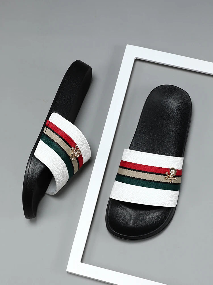 Summer Men's Shoes Sports Casual Slippers Indoor and Outdoor EVA Shoes Non-Slip Men's Beach Outdoor Garden Sandals Size 39-45