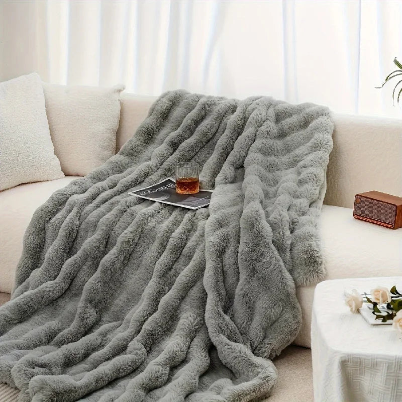 [Cozy|Faux Rabbit] Soft, Warm, 1pc Cozy Faux Rabbit Fleece Blanket | Throw for Bedroom, Guest Room, Living Room, Student Dormito Secondary image
