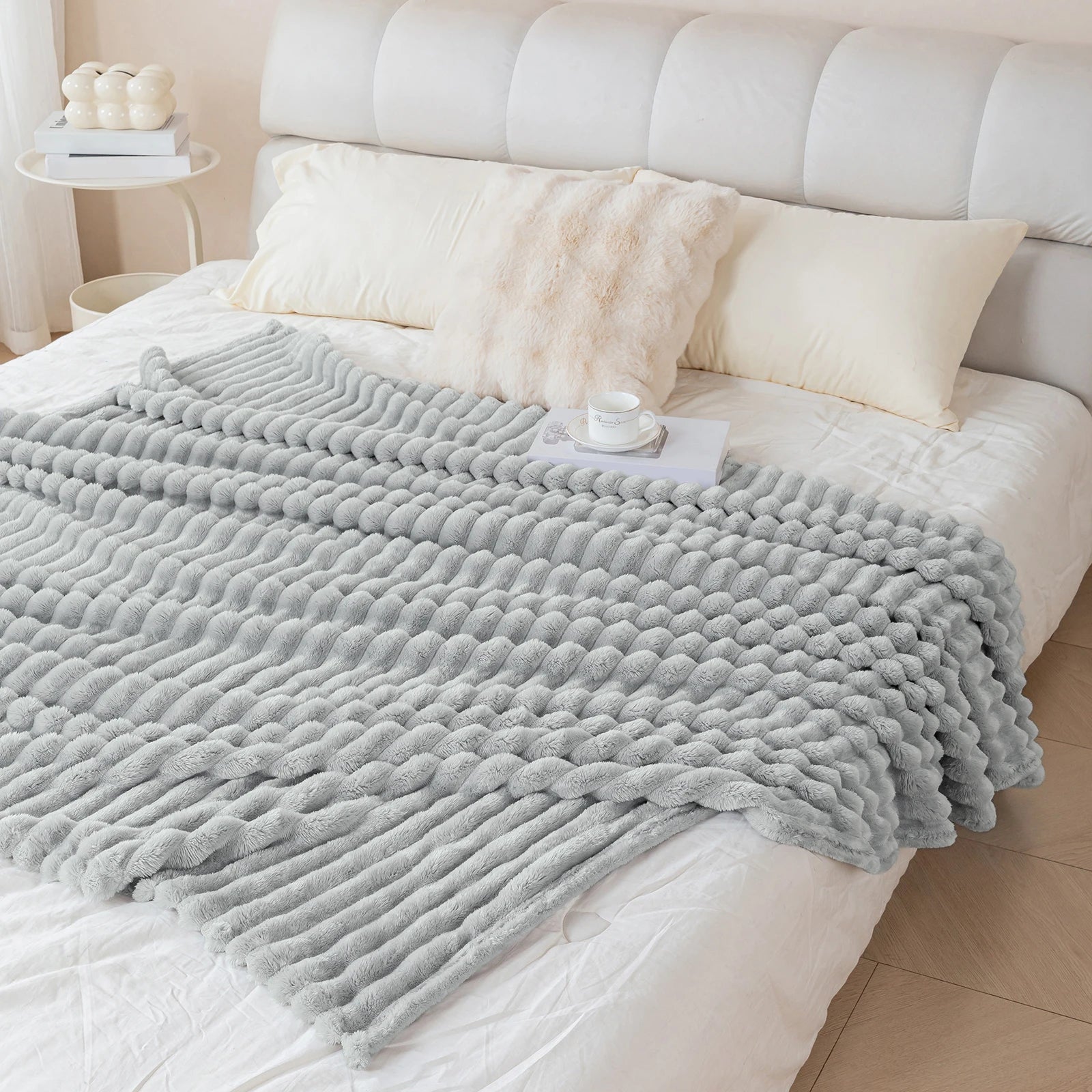 1pc solid color thick wide stripe multifunctional blanket, can be used as bed sheet covering blanket, nap blanket, pet blanket