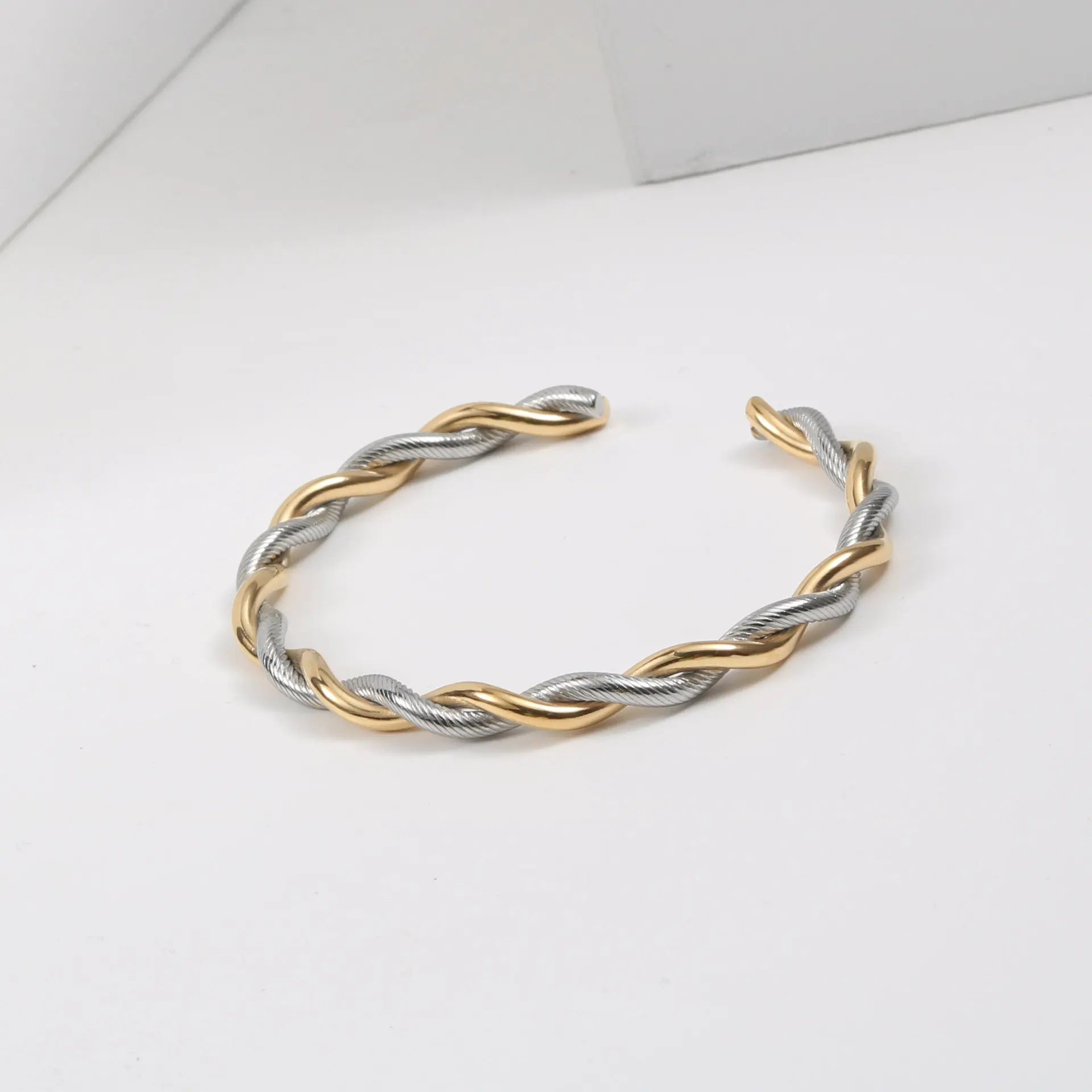 Trendy Charm Cuff Twist Bracelets Opening Bangles for Women Gold Color 316L Stainless Steel Wire Thin Simple Bangles Jewelry