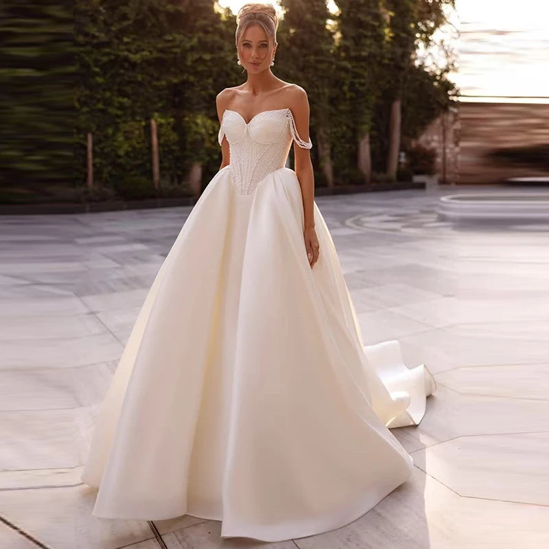 Exquisite Wedding Dress Full Satin With Beading Ball Gown Sleeveless Strapless Customized Bridal Dress Lace Up Vestido De Novia Main image