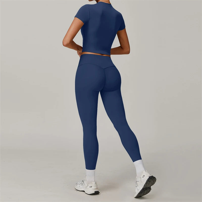 2-Piece Yoga Set – Crop Top & High Waist Leggings