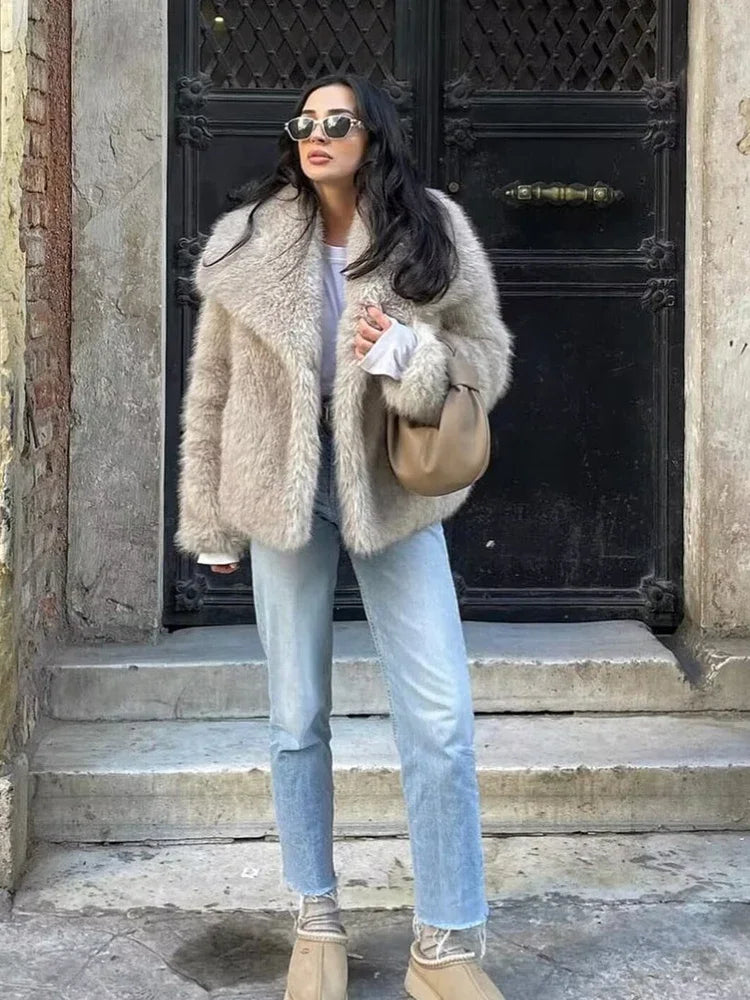 HXAO 2024 Woman Autumn Winter Faux Fur Coat Plush Fluffy Women's Jacket New in Outerwears White Red Gray Black Wool Blends Coats