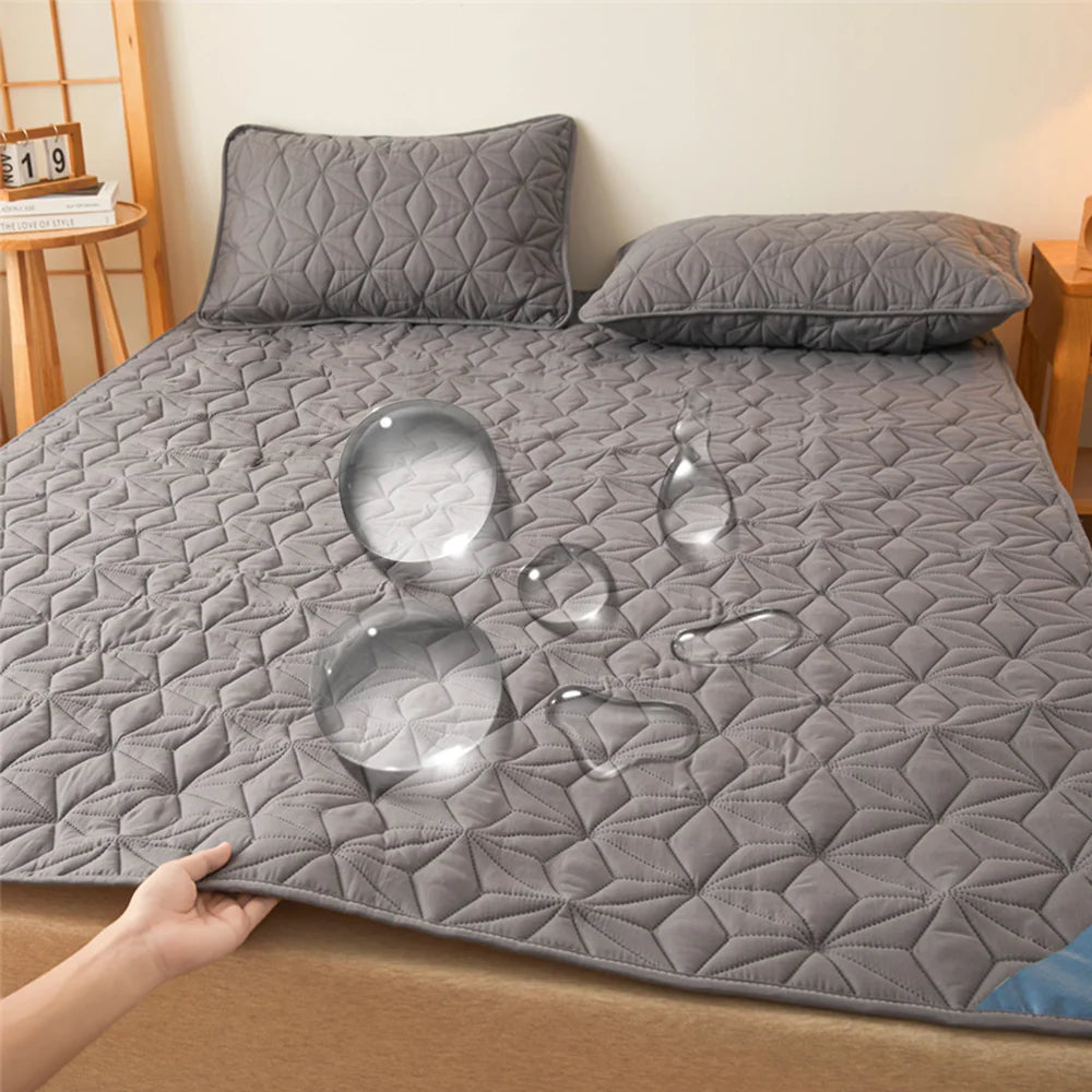 Waterproof Mattress Topper with Elastic Band Quilted Protector Pad Bedspread Winter Mattress Cover for Single/Double Bed 140/160 Main image