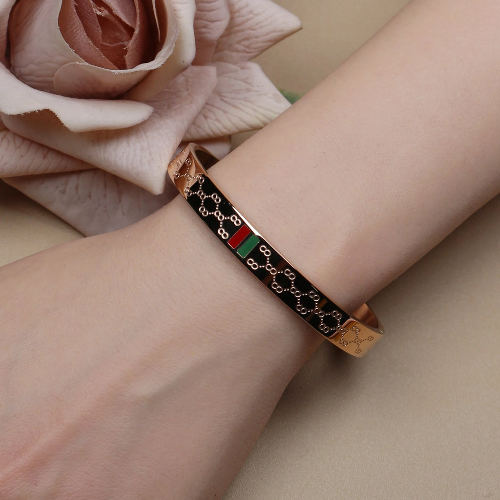 18 K Gold Plated Stainless Steel  55 MM Red/Green Bangles  , Fashionable Jewelry For Men And Women Wholesale