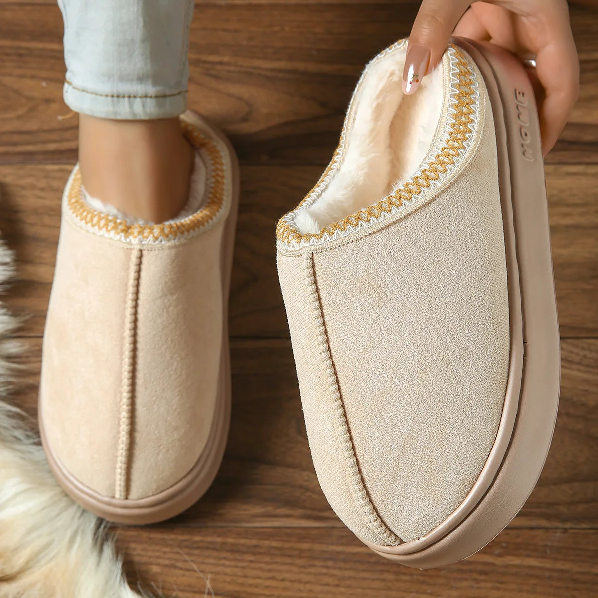 Pantoufles D'hiver Chaudes Pour Femmes, Intérieur En Peluche, Semelle Épaisse Antidérapante, Chaussures De Maison Chaudes Brodée