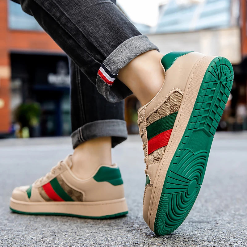 Shoes men Sneakers Male casual Mens Shoes New genuine cowhide suede shoes for all seasons Secondary image