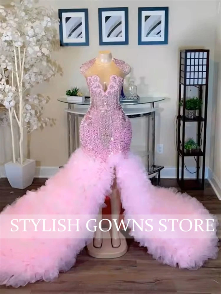 2026 New Design Luxury Pink Long Prom Dress Side Split Ruffles Tiered Glitter Beads Crystals Vestido De Novia Customized