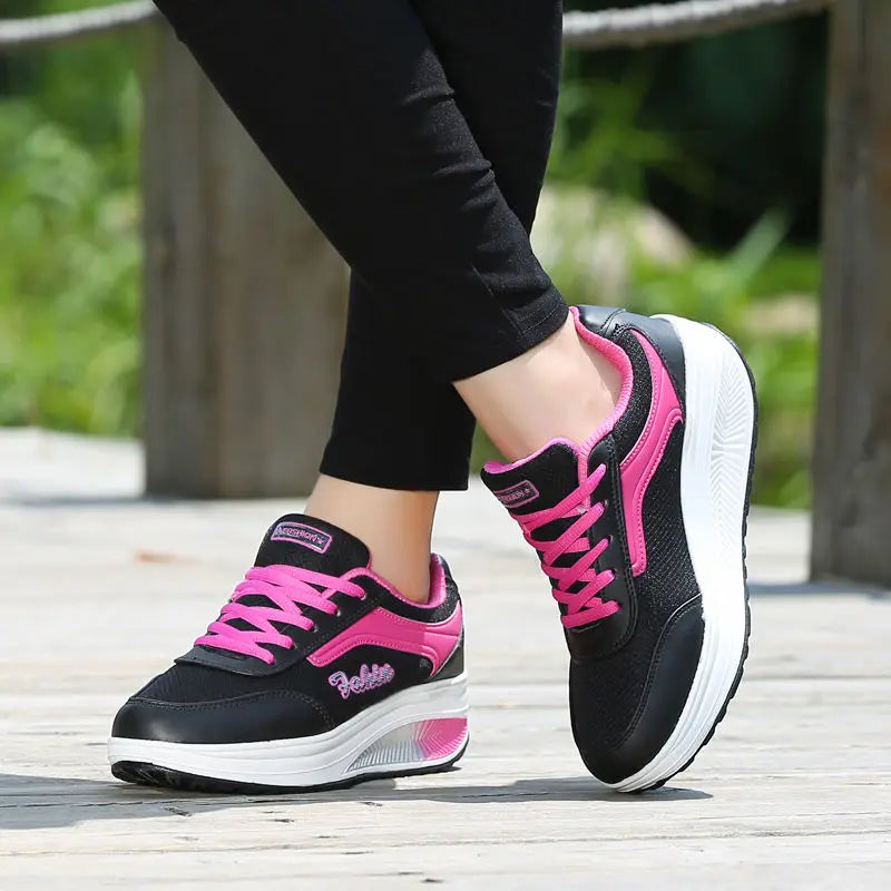 Women Sneakers Shoes Fashion WomenVulcanizedShoes HighQuality FlatsShoes WomenWalking Blatform Plus Size Zapatillas Mujer Secondary image