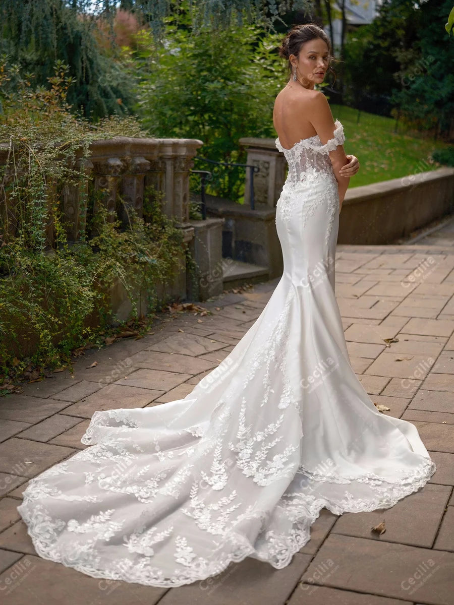 Vintage Wedding Dresses Satin Bridal Gowns Lace Appliques Off The Shoulder Robes Sweep Train Vestidos De Novia Customized 2026