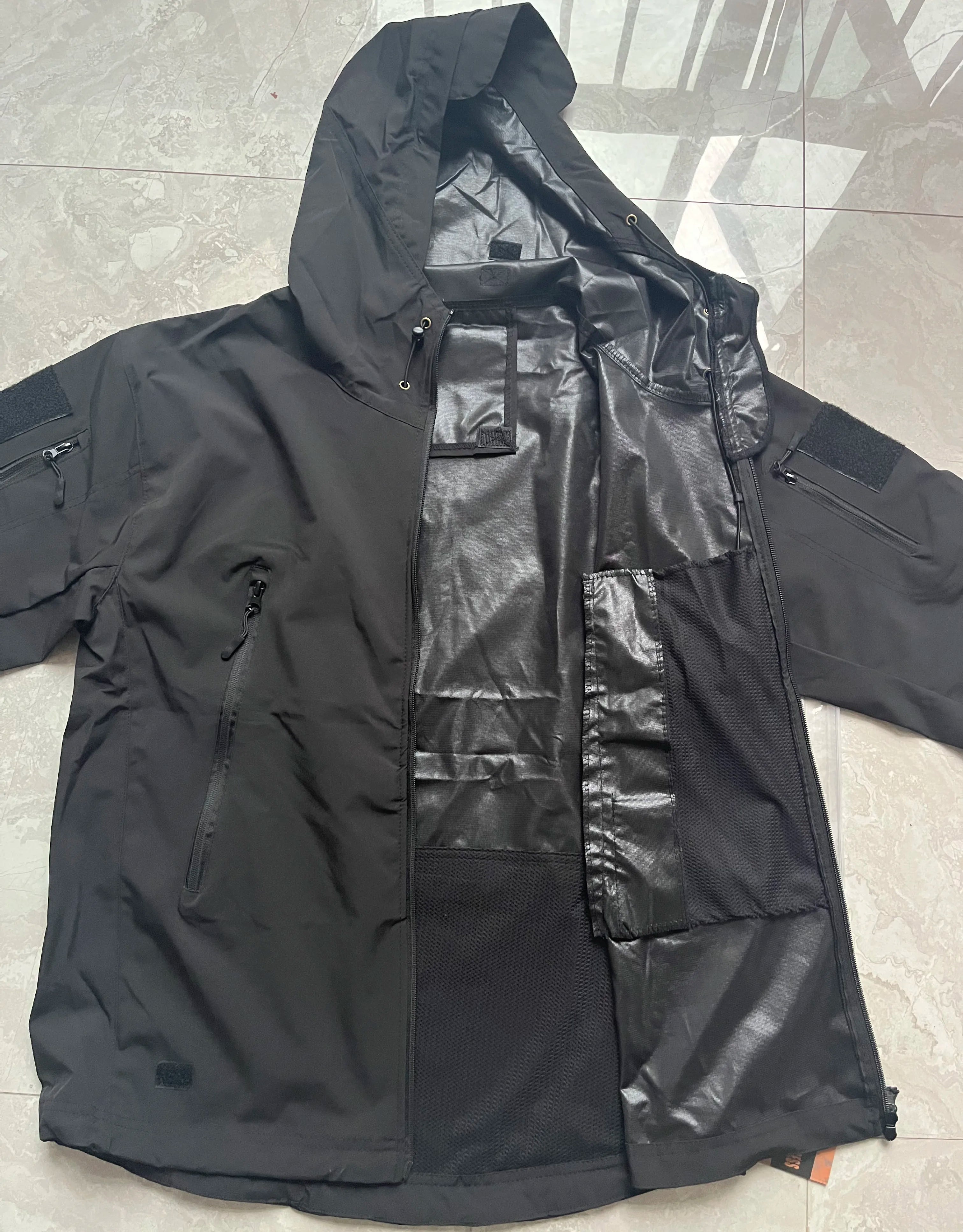 TRAF 2024 New Fashionable Shark Skin Soft Shell Jacket Men's Tactical Windproof Waterproof Jacket Men's Jacket Hooded Jacket