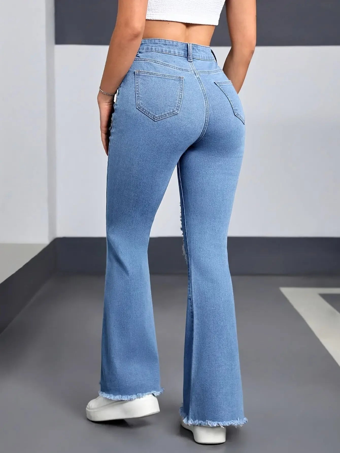 Y2K Blue Stretchy Heart Shaped Flared Jeans High Waist Retro Fashion Trendy Elastic Trousers for Women Secondary image