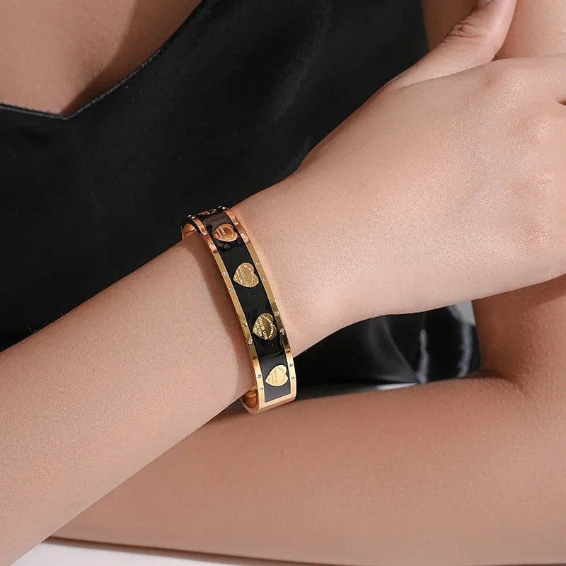 ZAKOL New INS Trendy Peach Heart Titanium Steel Bracelet for Women Men European and American Style Wide Bracelets Jewelry