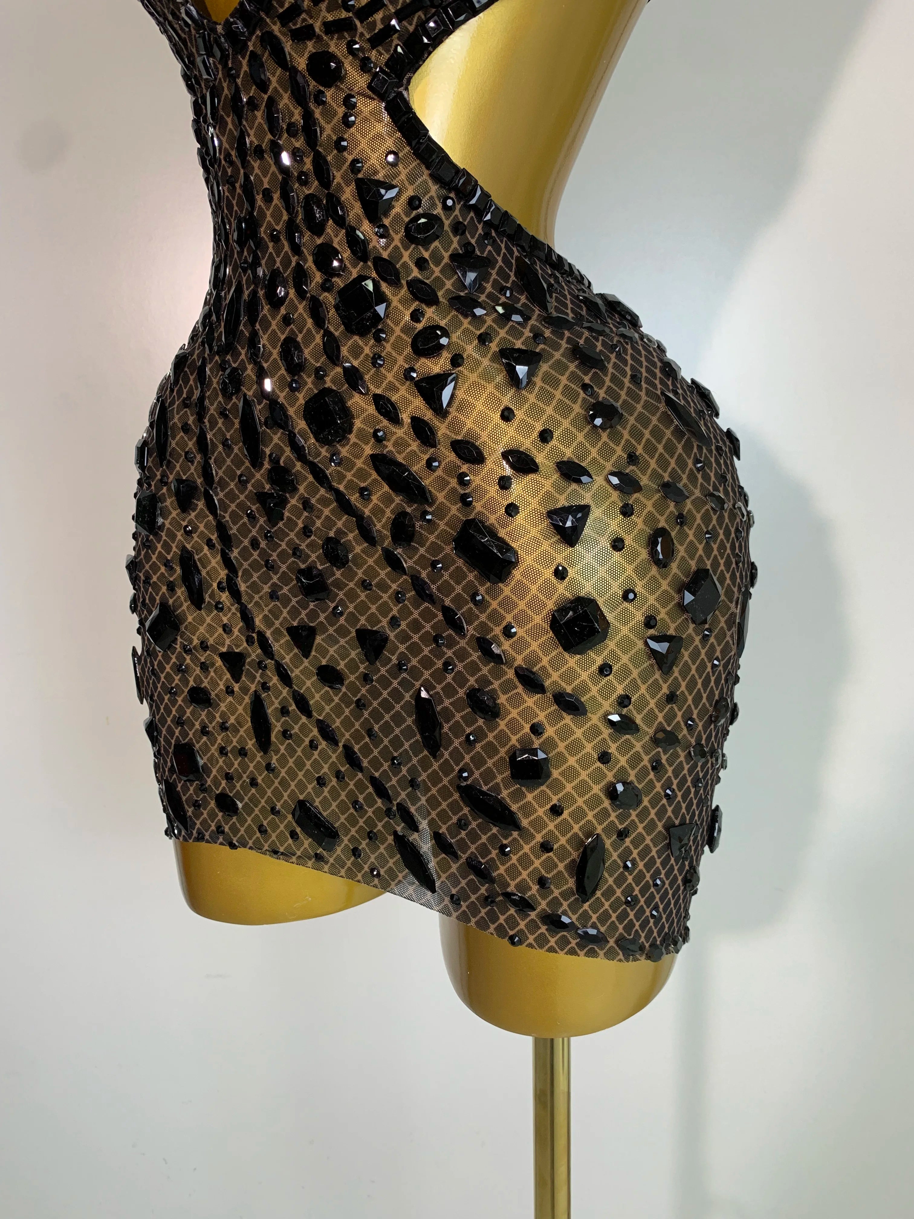 Sexy Sparkly Diamond Backless Short Dress 2026 Women Sleeveless Mesh See Through Evening Birthday Gown Singer Stage Outfit