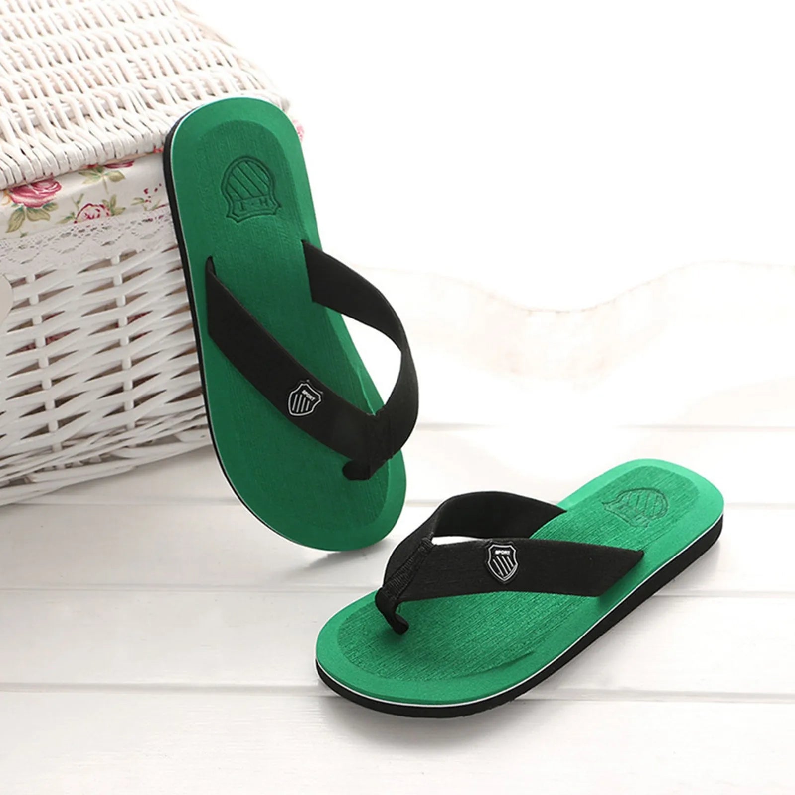 Men'S Flip Flops Simple Men'S Flip Flops Lightweight Casual Slippers Non-Slip Clip Foot Beach Vacation Seaside Play Comfortable