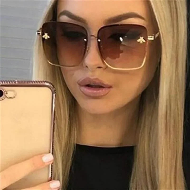 New Woman Luxury Brand Designer Fashion Unisex Sunglasses High Quality Sun Glasses Eyewear Ladies Female Glasses
