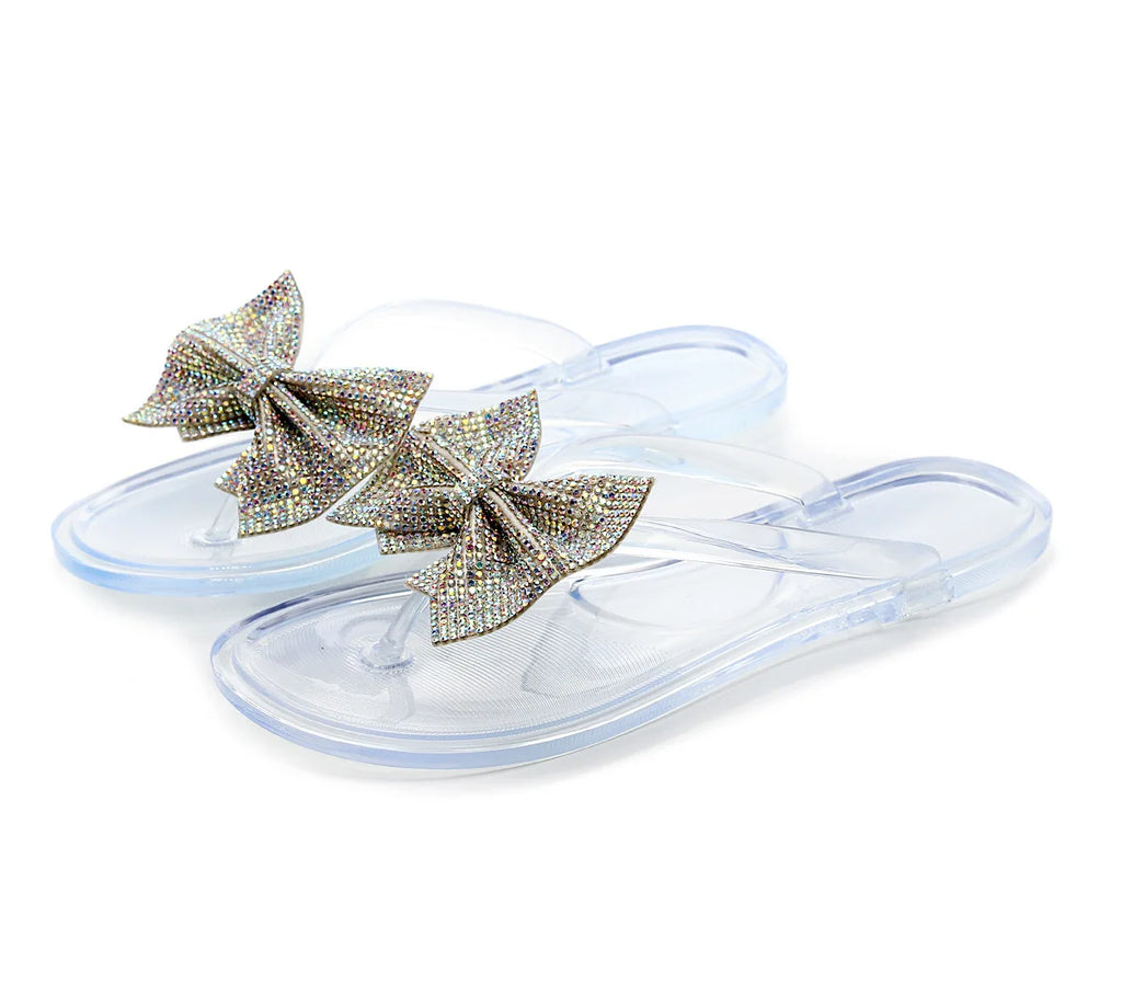 EOFK Summer Jelly Slippers Women Butterfly PVC Sweet Beach Pull On Flat Solid Ladies Versatile Fashion Anti slip Slippers