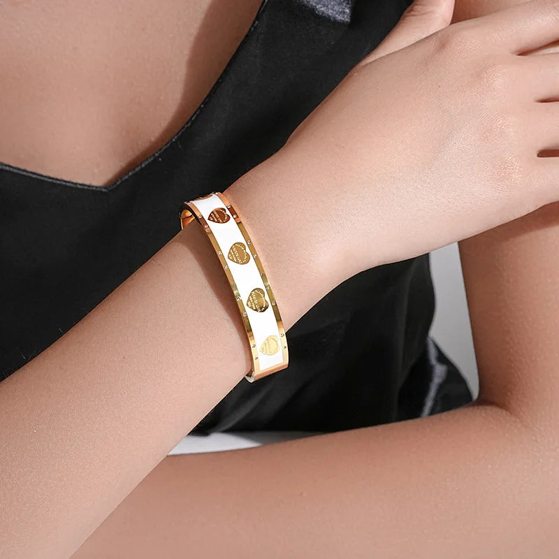 ZAKOL New INS Trendy Peach Heart Titanium Steel Bracelet for Women Men European and American Style Wide Bracelets Jewelry