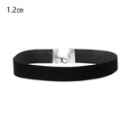 Fashion Sexy Punk Gothic Black Velvet Choker Necklaces Simple Vintage Clavicle Neck Chain Women Girls Party Jewelry Accessories
