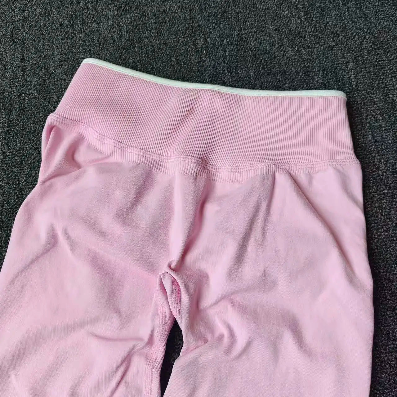 Peach Butt Yoga Pants, High-Waisted Butt-Lifting Fitness Pants for Women, Highly Elastic Quick-Drying Tight Leggings for Workout Secondary image