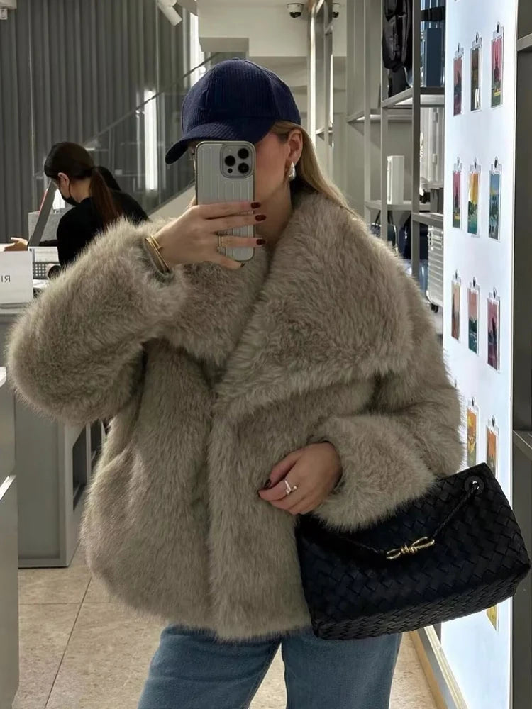 HXAO Winter Faux Fur Coat 2024 Woman New in coats Autumn Fur Plush Fluffy Jacket Warm Red Gray Black White Fur Coat Outerwears