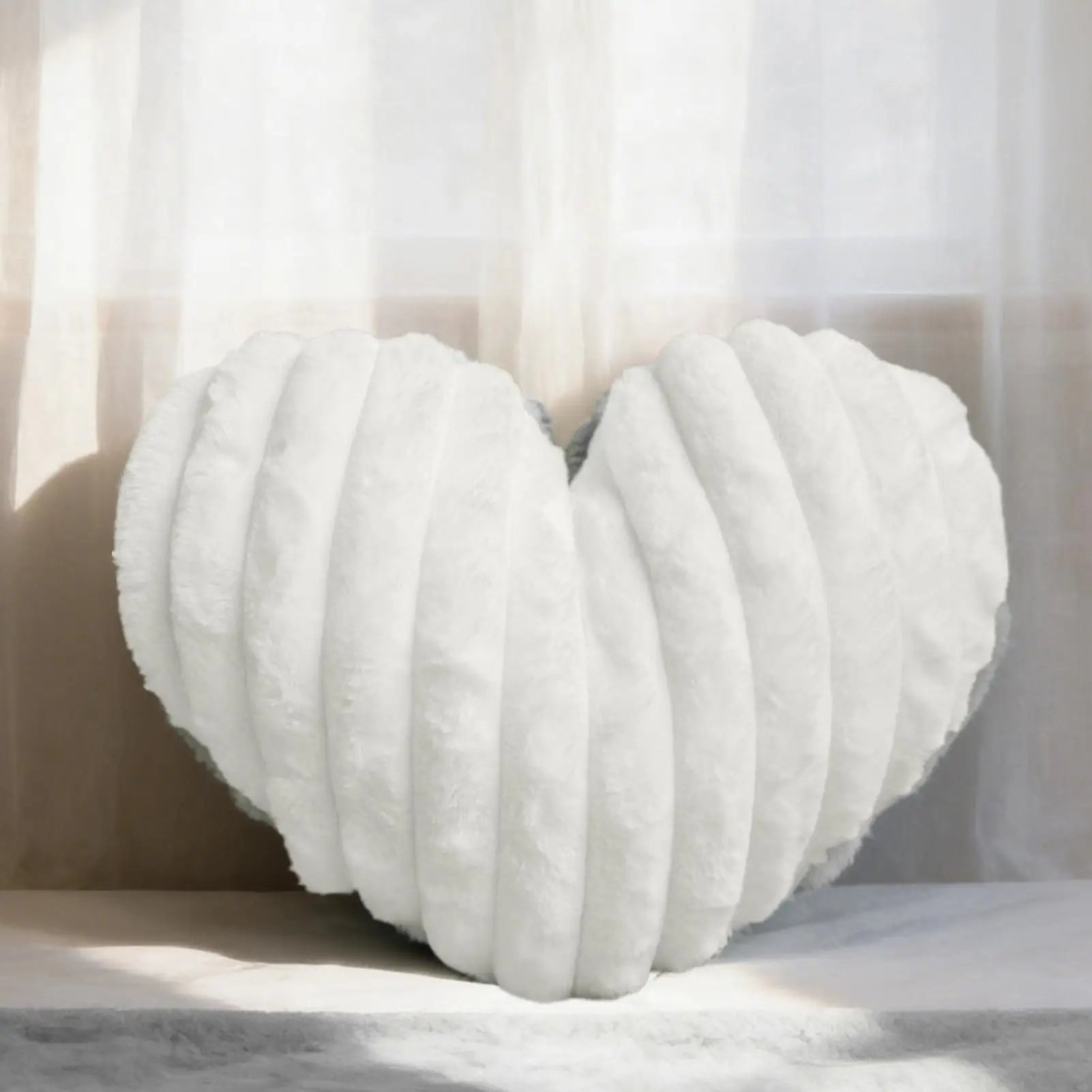 Heart Decorative Throw Pillow Living Room Bedroom Creative Cute Heart Pillow Home Soft Comfort Heart Shape Pillow Decoration