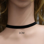Fashion Sexy Punk Gothic Black Velvet Choker Necklaces Simple Vintage Clavicle Neck Chain Women Girls Party Jewelry Accessories