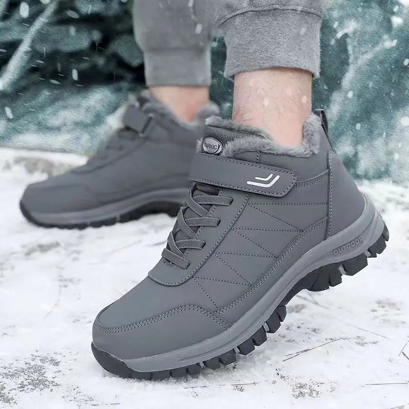 Winter velvet men's shoes Top Quality Casual Snow Boots Waterproof Warm Men boots Outdoor male Trekking Sneaker Botas Zapatos