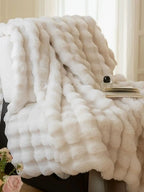 [Cozy|Faux Rabbit] Soft, Warm, 1pc Cozy Faux Rabbit Fleece Blanket | Throw for Bedroom, Guest Room, Living Room, Student Dormito