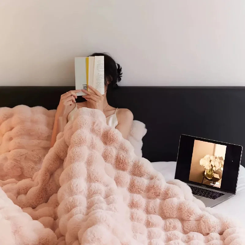 [Cozy|Faux Rabbit] Soft, Warm, 1pc Cozy Faux Rabbit Fleece Blanket | Throw for Bedroom, Guest Room, Living Room, Student Dormito