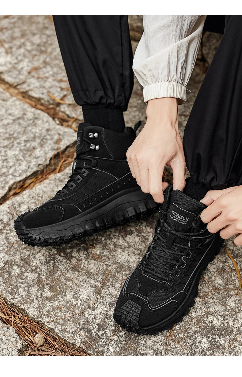 Men's Thick-Soled High-Top Boots, Non-Slip and Wear-Resistant, Suitable for Outdoor Hiking and Everyday Casual Wear