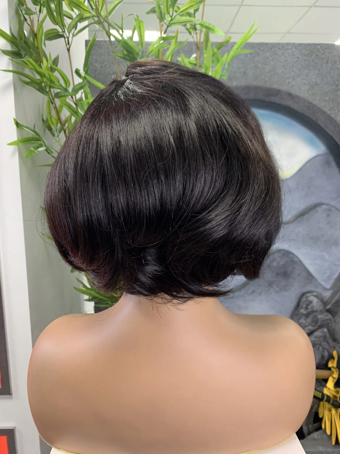 300% Density 13x4 Lace Front wig Short Bob Human Hair Wigs Straight Brazilian Hair Wigs for Women Secondary image