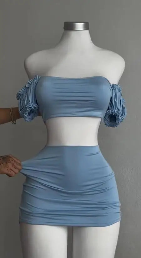 A sexy and fashionable two-piece short skirt with hollowed-out pleated puffed sleeves that wraps the hips Main image