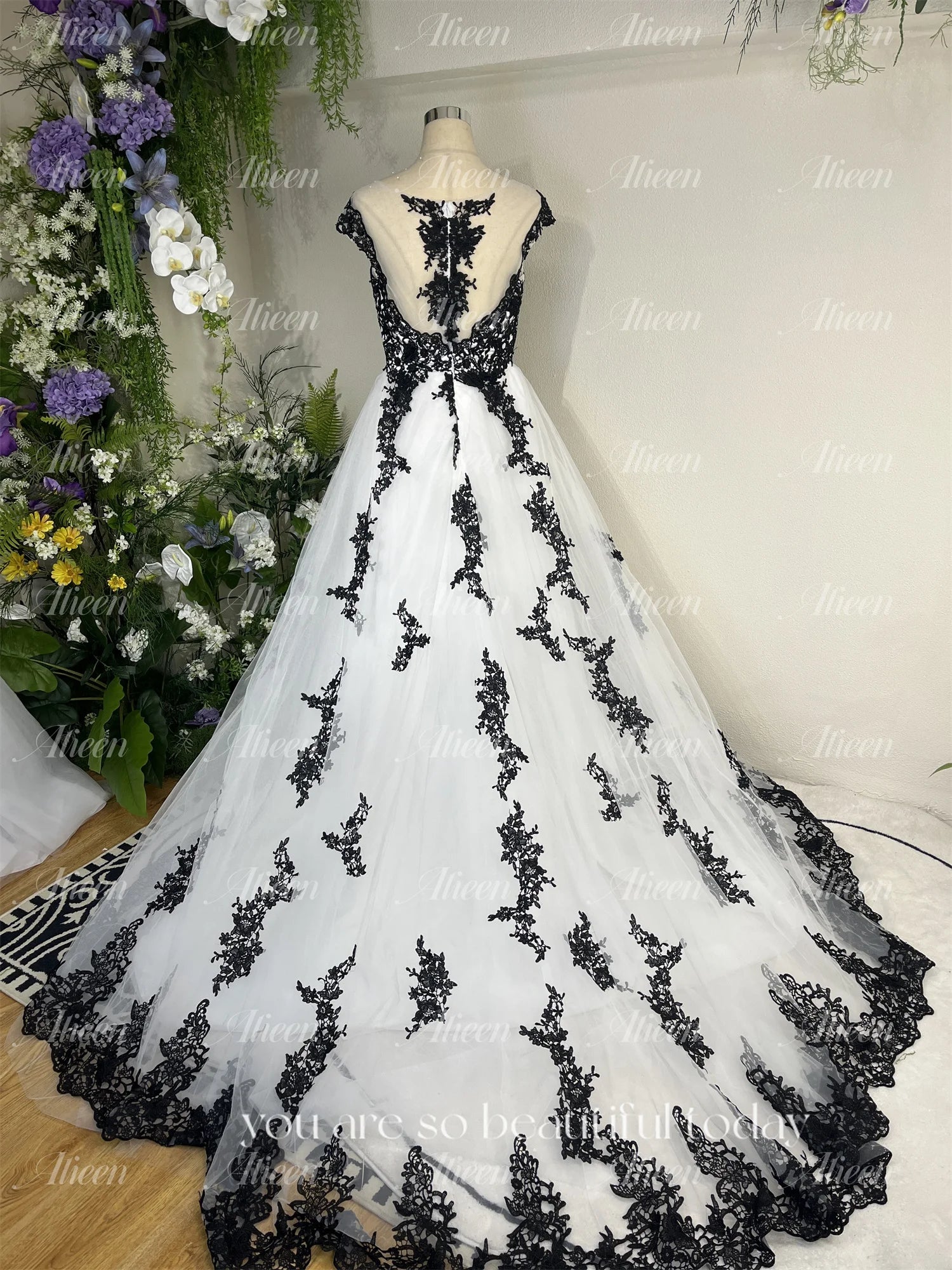 Wedding Dress Gala Dresses Woman Customized for Party Dresses for Prom Line A Black Decal White V Collar Evening Gown Luxury Secondary image