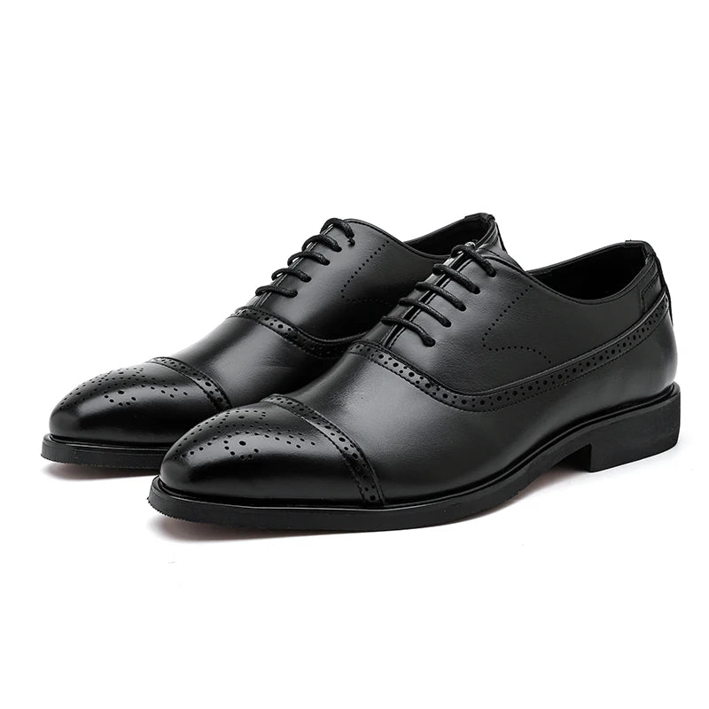 Oxfords Men Shoes Red Sole Fashion Business Casual Party Banquet Daily Retro Carved Lace-up Brogue Dress Shoes