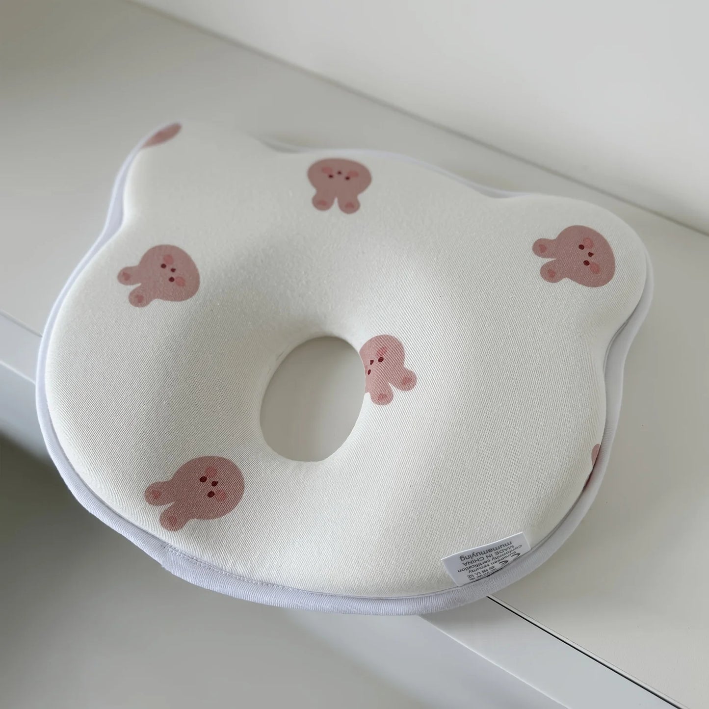 Creative cute wind pet pillow, puppy kitten pillow, pet supplies pillow, super high rebound soft pillow