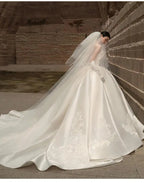 Satin Light Wedding Dress French Strapless Sleeveless Main Yarn High-end Heavy-duty Plus Size Outdoor Yarn For Brides Customized