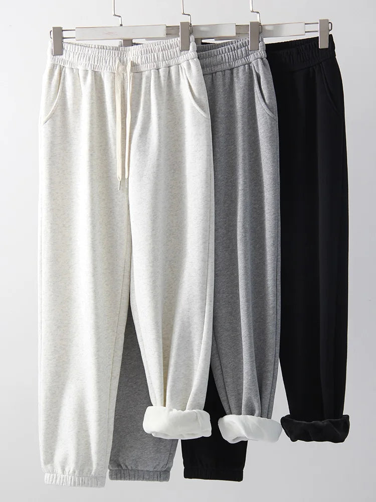 Thick Warm Fleece Sweatpants Women Winter Straight Leg Pants Gray Velvet Trousers Pants Jogger For Women Sweatpants Outfits